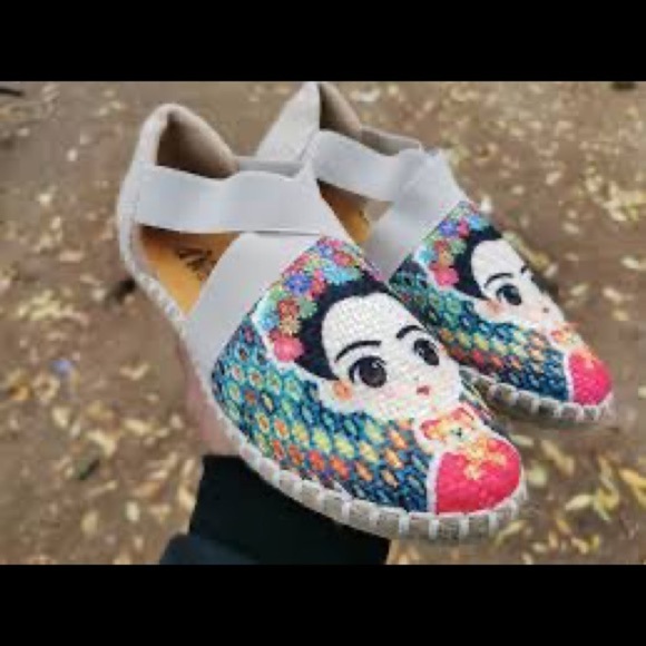 Hikal Bolom Doll Face Espadrille Shoes Size 25 - Picture 2 of 9